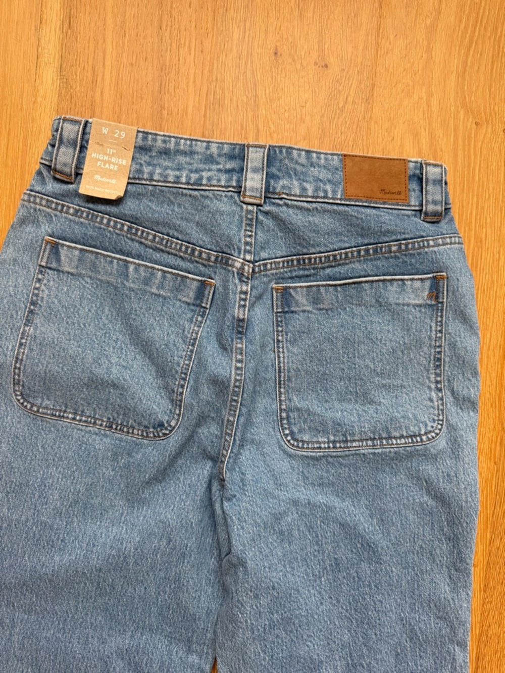 Madewell Women’s High-rise flare Blue Denim Jeans NWT - Picture 2 of 4
